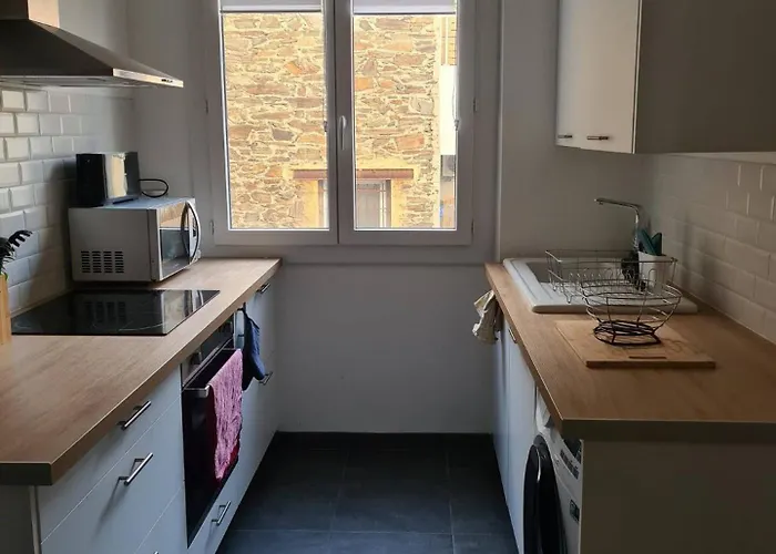 Daire Refait Neuf, Proche Du